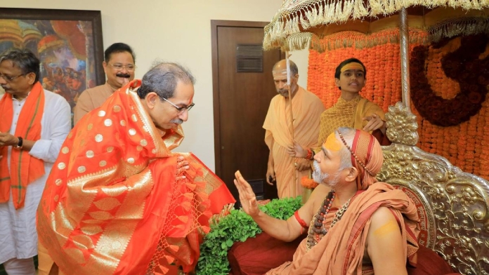 uddhav thackeray shankaracharya swami